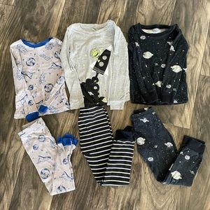 4t Carters space pajamas